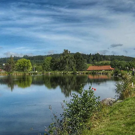 Holiday home De Charme Avec Cheminee, Grand Jardin Et Balades, Animaux Acceptes - Fr-1-496-60 *